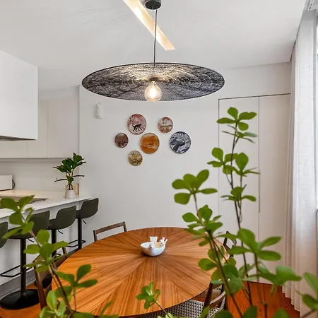 マイ アパート *